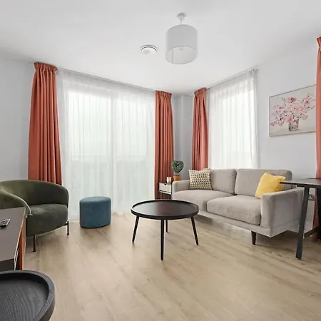 Central Luxurious Two Bedroom Apartment Manchester Exterior photo